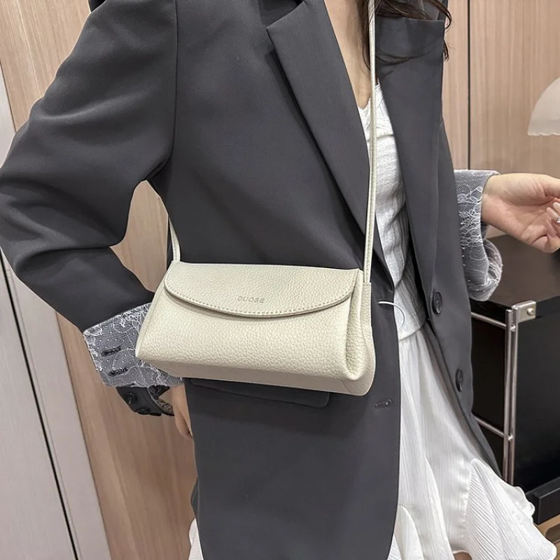 

Модная сумка через плечо большой вместимости для женщин пригородных поездок в минималистском винтажном стиле