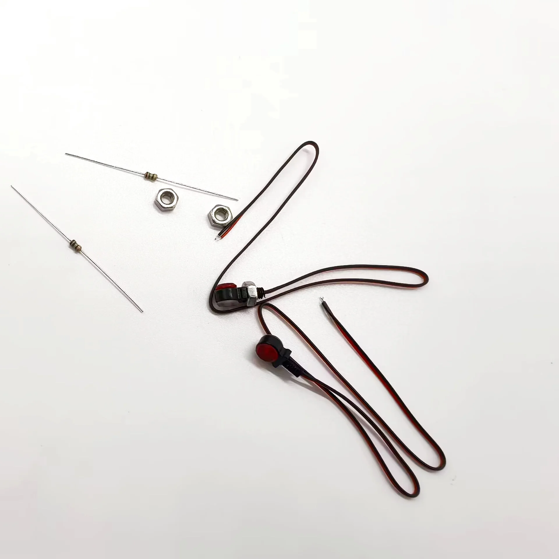 RC 1/14 1 Paar LED-Positionsleuchten Seitenlichter für Tamiya Hydraulikbagger, Lader, Muldenkipper, für MAN VOLVO Kipper DIY-Teile – Detail 8