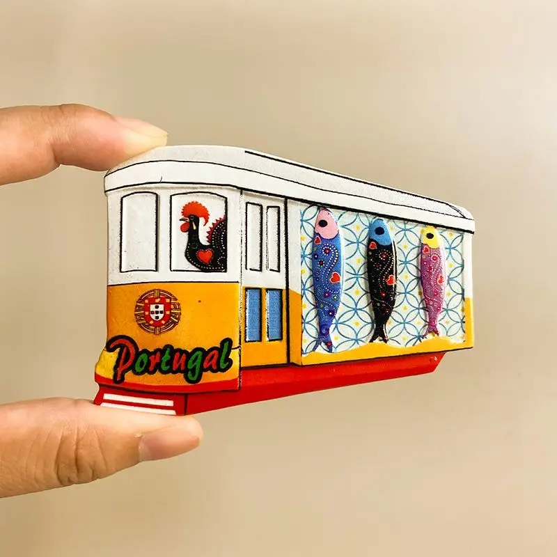 

Portugal Travel Souvenir Refrigerator Magnet Creative Bus3d3D Decorations 3D Magnetic Stickers Souvenirs