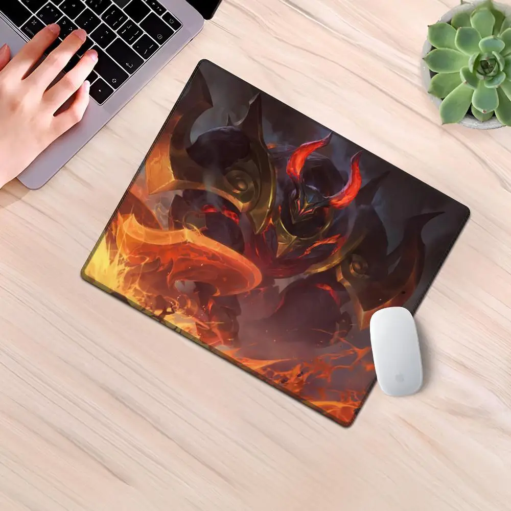 Mordekaiser Morgana Naafiri Mouse Pad Gaming Laptops Keyboard Mat Deskmat Pc Accessories Desk Protector Mousepad Gamer Mats Anim