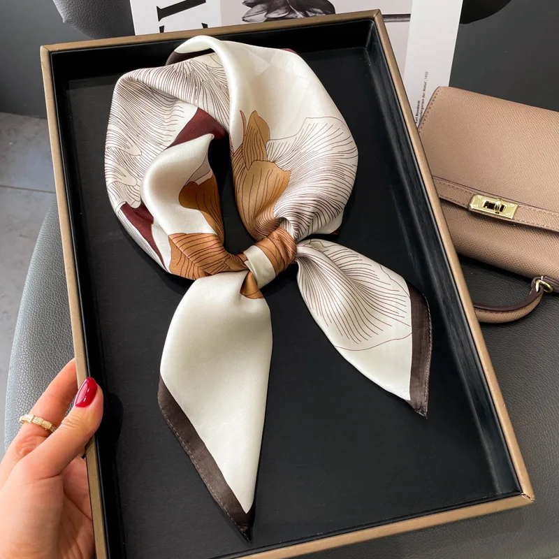 Syal desain cetak sutra untuk wanita baru 70cm tas tangan dasi leher Fashion selendang syal pergelangan tangan syal wanita