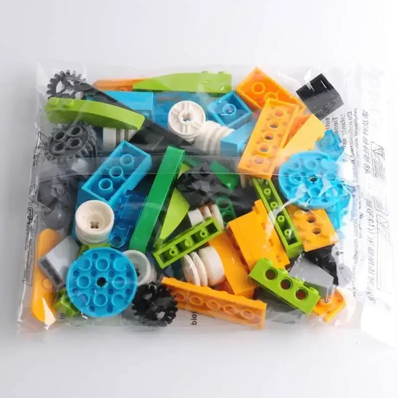 مجموعة مكعبات بناء التعليم الإلكتروني 45300 روبوت مبرمج DIY تكنولوجيا الطوب متوافق مع LEGOed Wedo2.0
