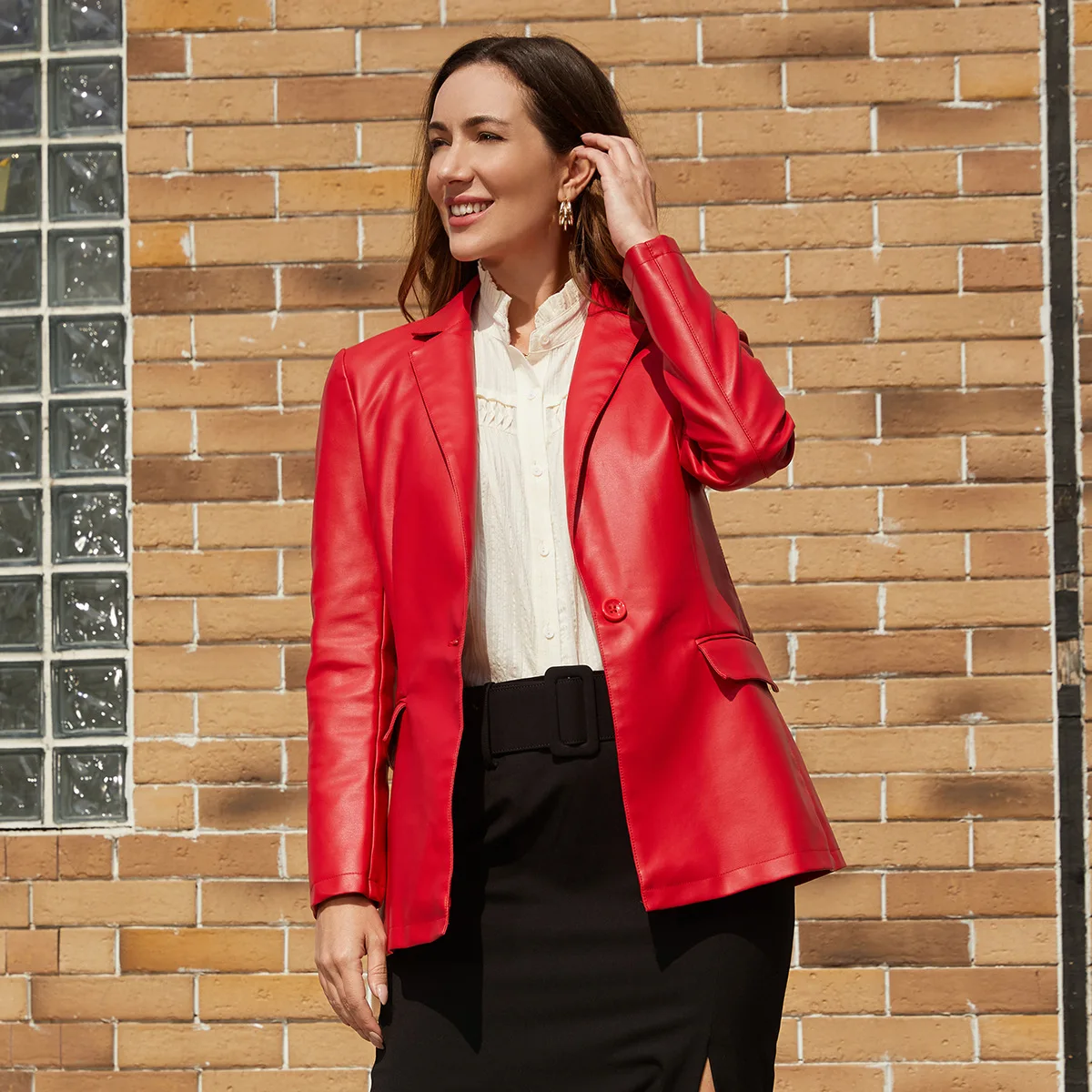 2024 Ladies New PU Leather blazer  Single Button Commute Leisure Solid Color Leather   blazer
