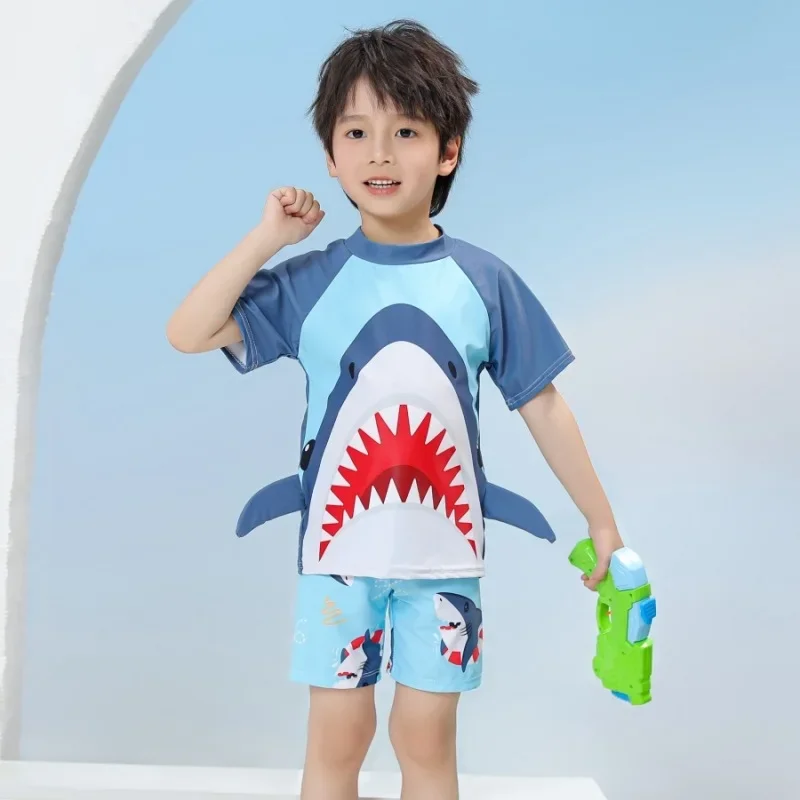 Детский купальник из двух предметов с кепкой, солнцезащитный крем с короткими рукавами для мальчиков, быстросохнущий купальный костюм, детский гидрокостюм с героями мультфильмов, костюм для серфинга