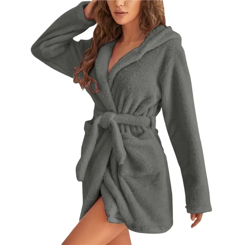 

AAAF Women's Plush Mid-Length Belt Soft Bathrobe With Pockets Autumn And Winter Hooded Home Plush Pajamas
