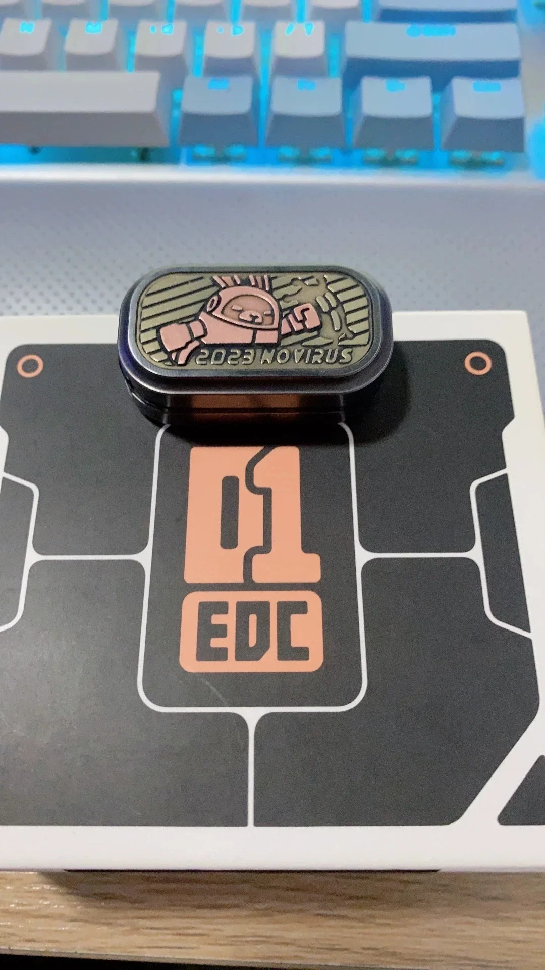 

01edc No.10 Shell VIP Model Stainless Steel Body White Copper Patch
