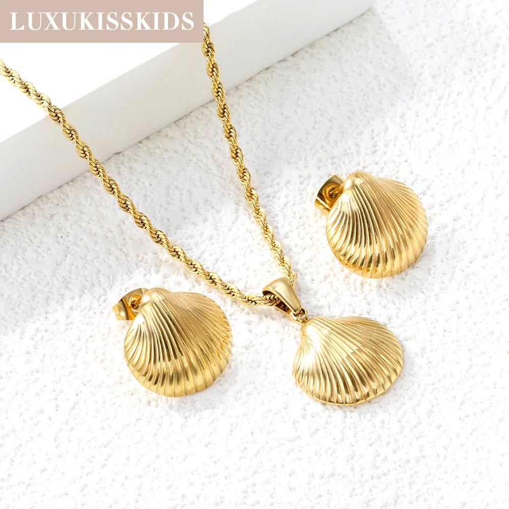 LUXUKISSKIDS Vintage Golden Jewelry Set Fashion 2025 Stainless Steel Round Pendant Necklace Earrings Sets Texture Accessories
