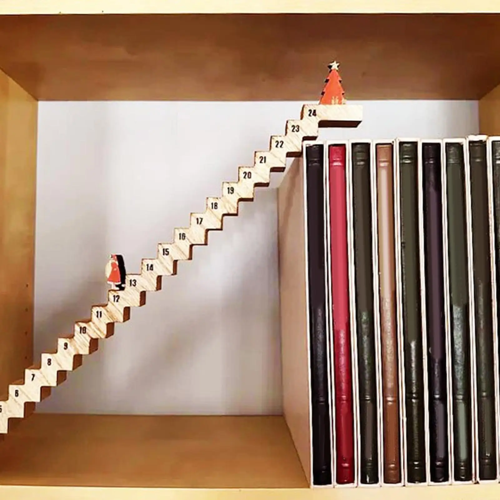 Escaleras de madera para escalar Santa, viajar, calendario de Adviento de Navidad, calendario de cuenta atrás para Navidad, suministros de escritorio de madera para fiestas
