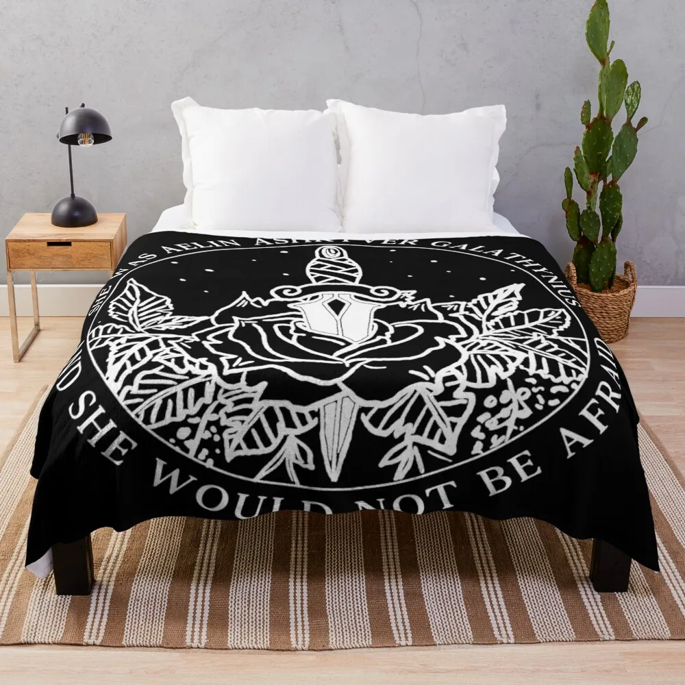 Aelin Galathynius - Throne of Glass Quote Throw Blanket manga Blankets For Baby valentine gift ideas Blankets