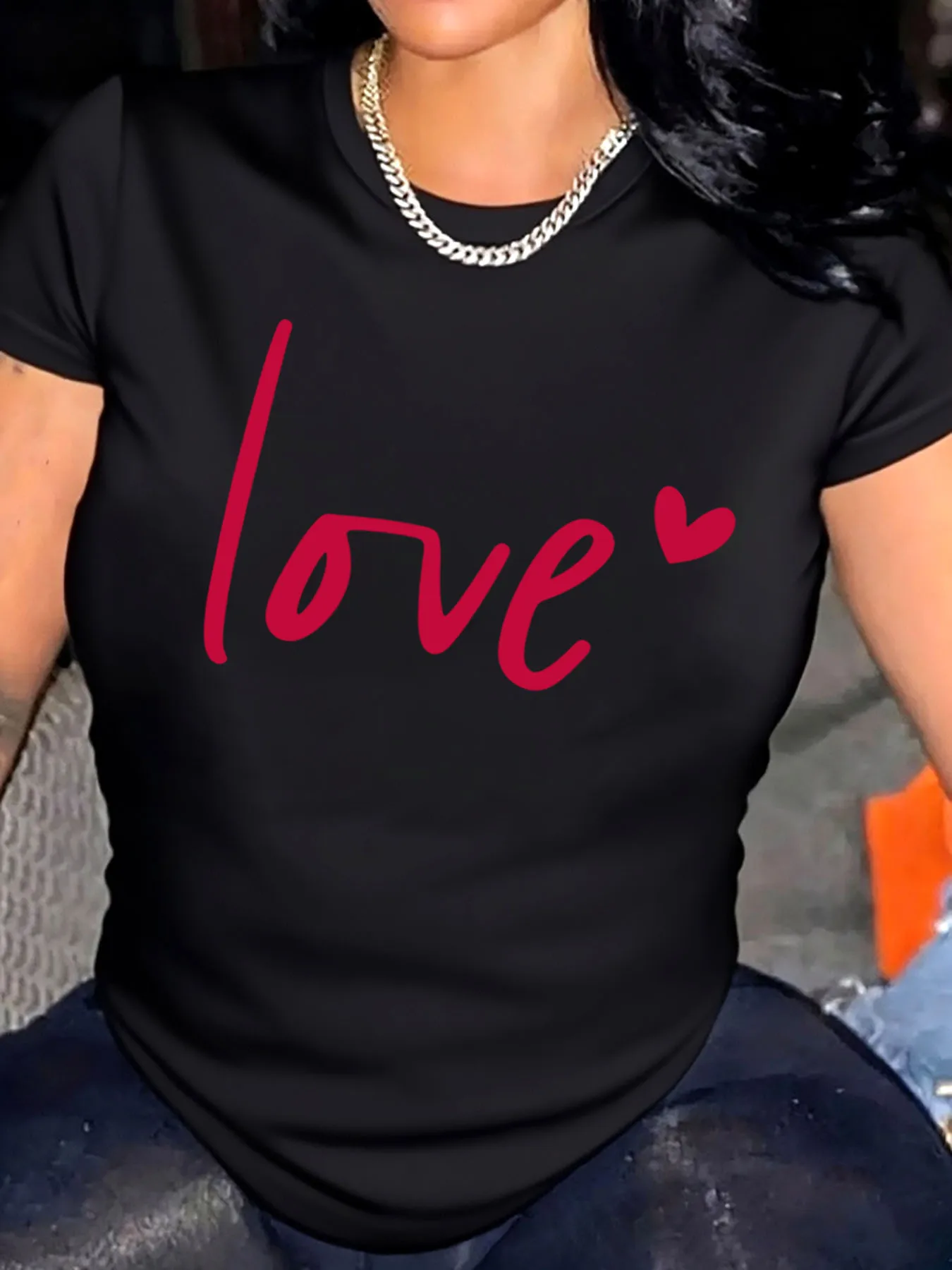 

Женская футболка больших размеров на день Святого Валентина с принтом в виде сердца и любви, повседневная уличная одежда