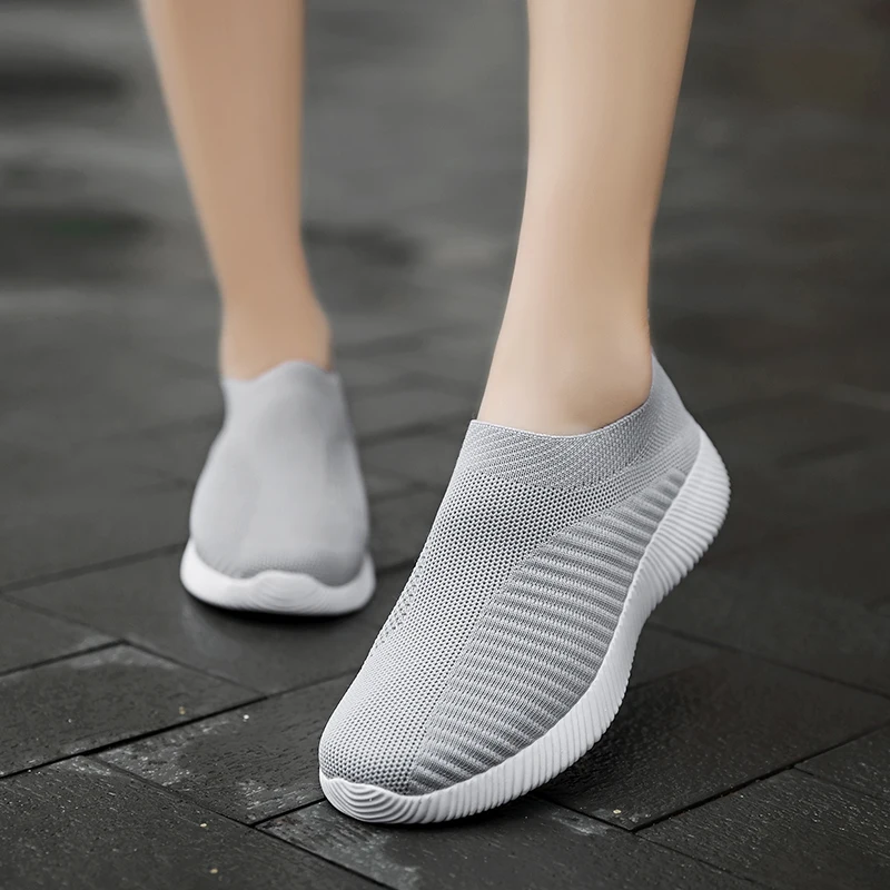 Women Summer Lightweight Sneakers Slip On Breathable Sport Shoes Stretch Platform Solid Sock Shoes Dropshipping