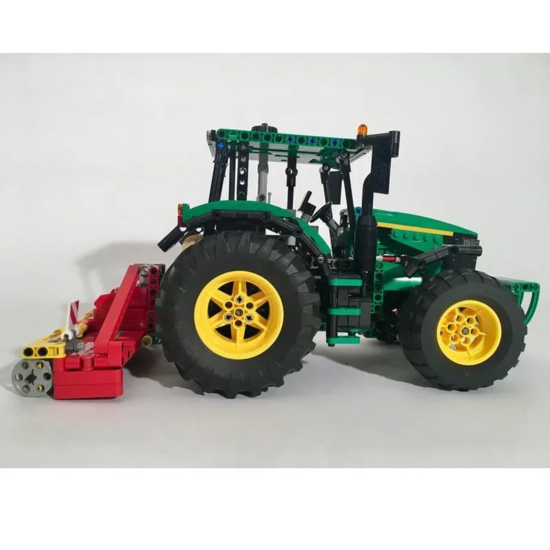 MOC-77079 & 6130R Tractor Mechanical Car Agriculture Series Trailer Building Block Toys 1006PCS DIY Kids Toys Christmas Gifts