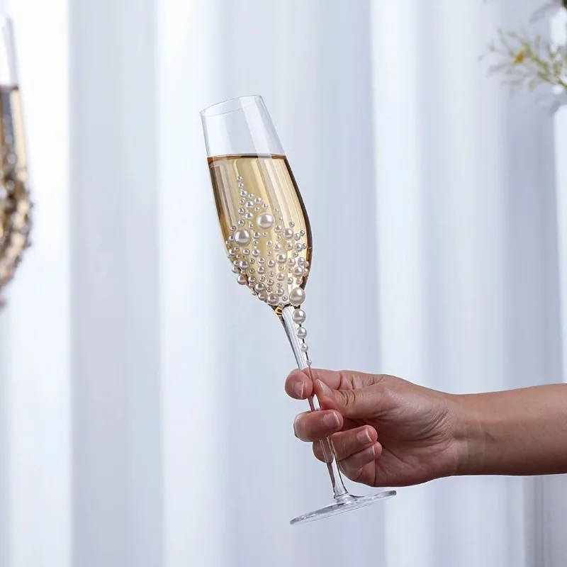 2pcs-new-relief-flute-champagne-glass-light-luxury-crystal-glass-with-pearl-embellishment-suitable-for-couples'-wedding-gifts