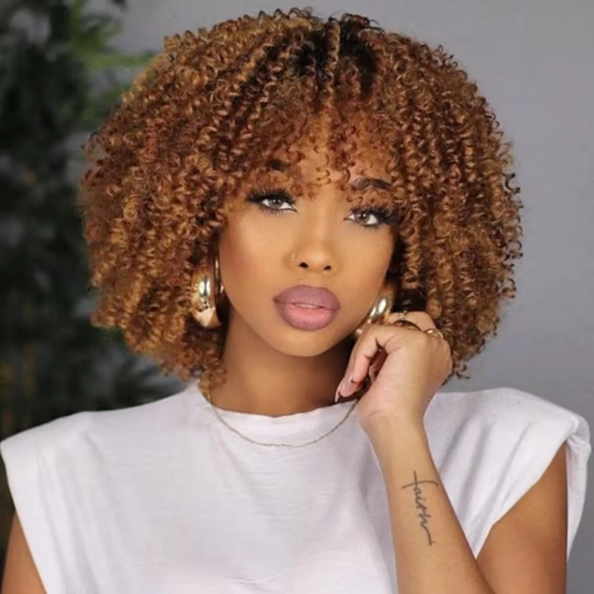 

200% Density High Density Ombre Color Short Kinky Curly Wig with Bangs Remy Human Hair Machine Made Afro Curly Kinky Hair Wig
