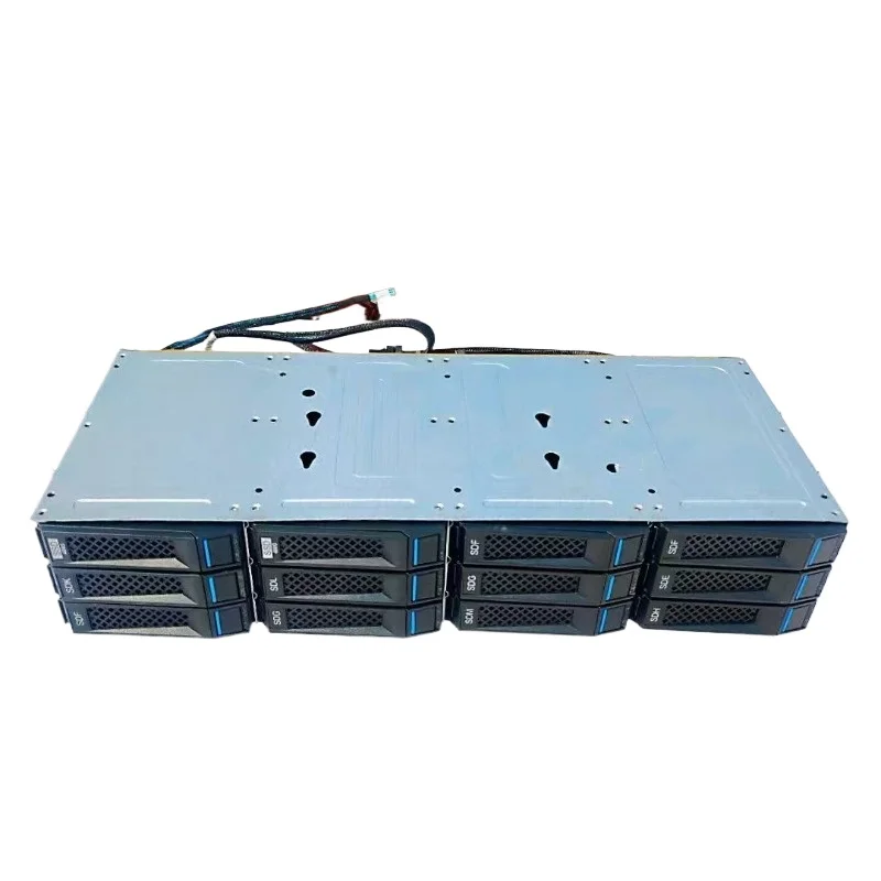 12-Bay 3.5-Inch 6Gb…