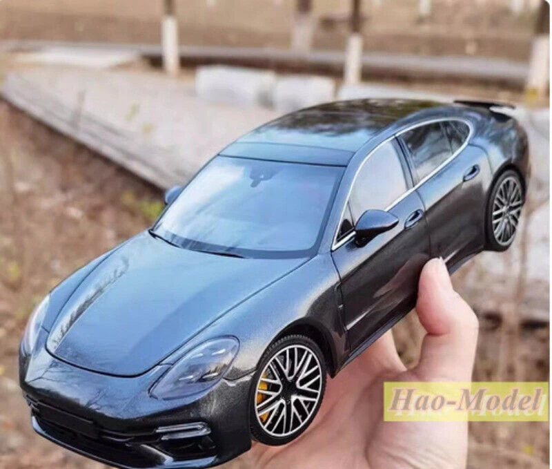 Minichamps-Diecast Car Model para Porsche Panamera Turbo S, Coleção Display, Vermelho, Display, Presentes de Aniversário, Brinquedos para Meninos, 1:18, Passatempo