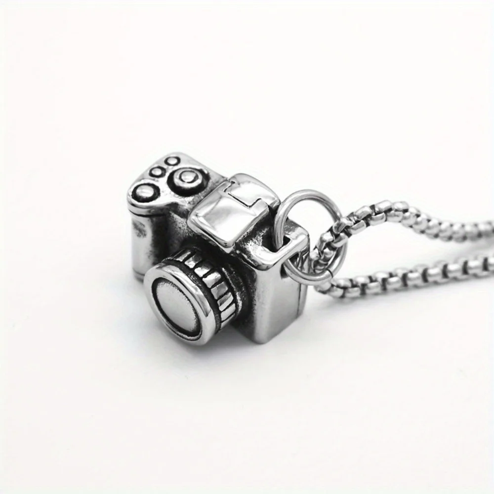 Street Trend Retro Camera Pendant Necklace Party Cool Simple Fashion Men's Sweater Chain Jewelry