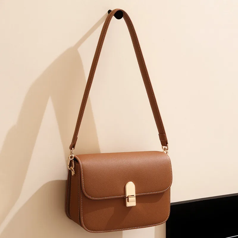 New Women's With High-end Feel Niche Commuting Versatile Leather Single Shoulder Crossbody Armpit Tofu Small Square Sumka Female