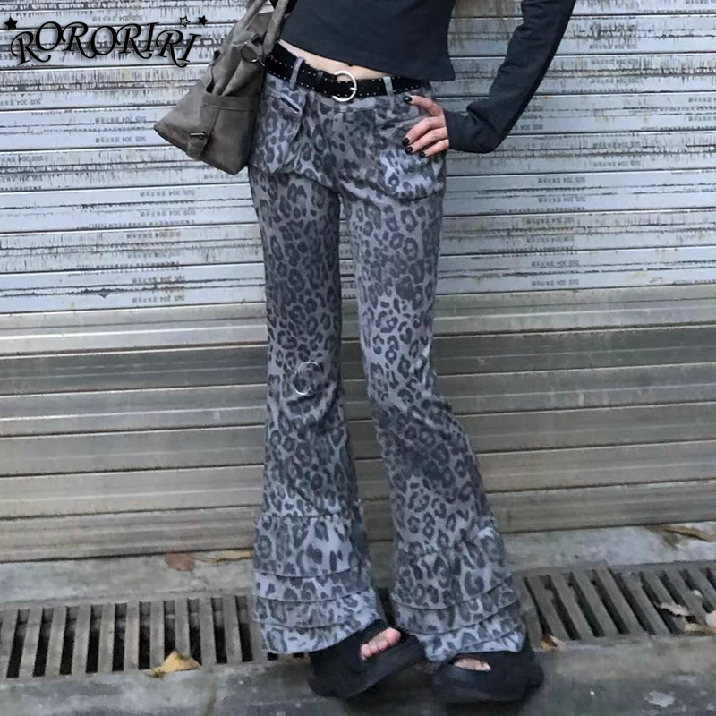 RORORIRI Vintage Leopard Flare Jeans Women Cargo Pockets Wash Distressed Low Waist Wide Leg Cake Bootcut Pants Grayu Y2k Clothes