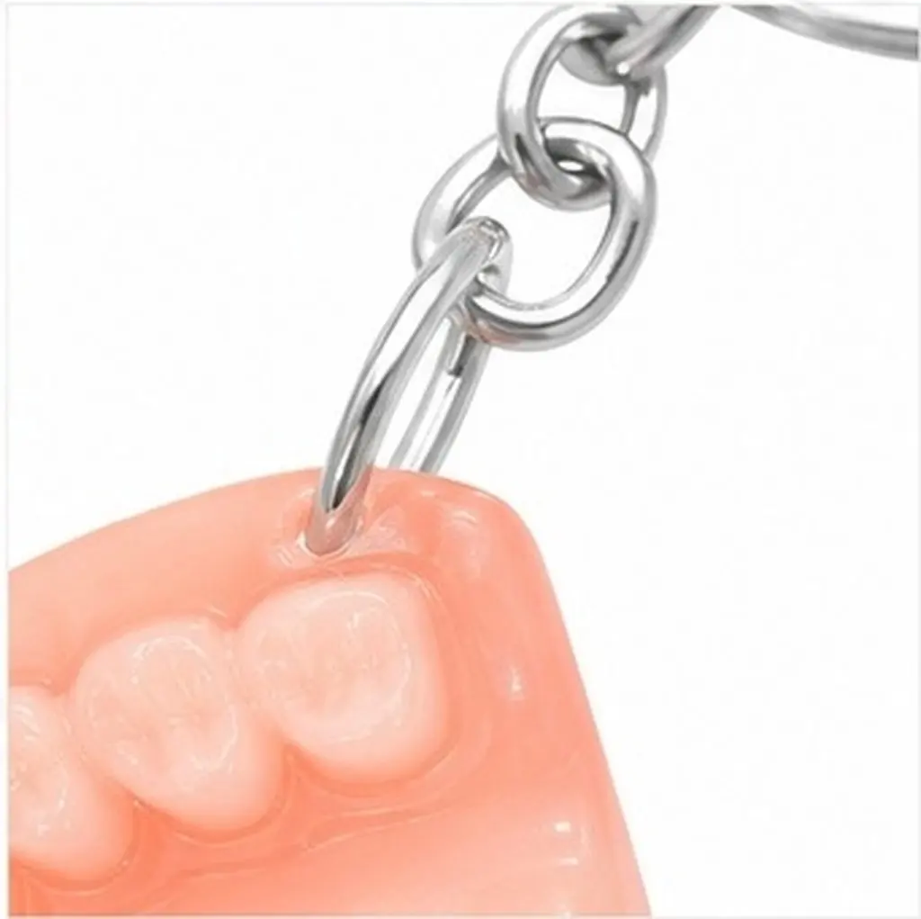 1Pcs Denture Keychain Halloween Theme Resin Funny Spoof Creative Decorative Keyring Lanyard for Keys Backpack Pendant