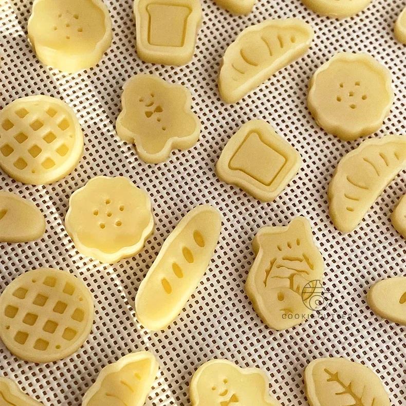 Cartoon Mini Cookie Cutter Mold Fish Leaf Fondant Cake Cookies Decoration Cutting Mold DIY Baking Pastry Tool Kitchen Product