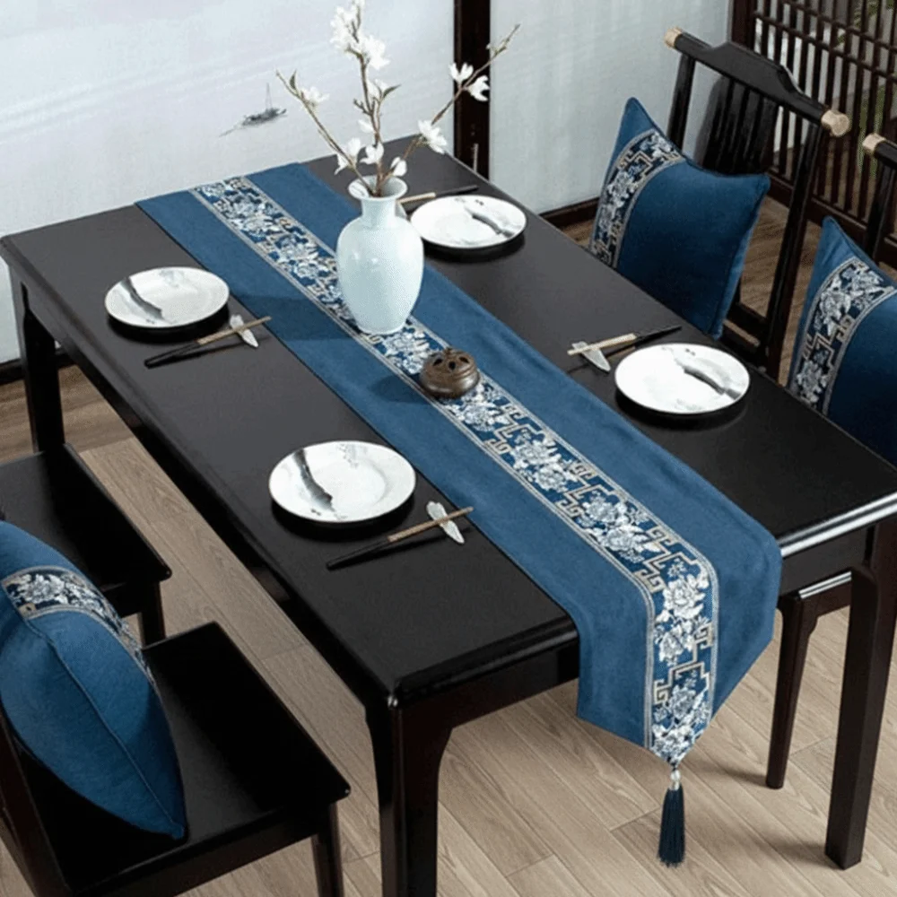 Vintage Retro Table Flag Chinese Style Washable Tea Table Cloth Waterproof Jacquard Fabric Embroidery Bed Flag Home Decoration