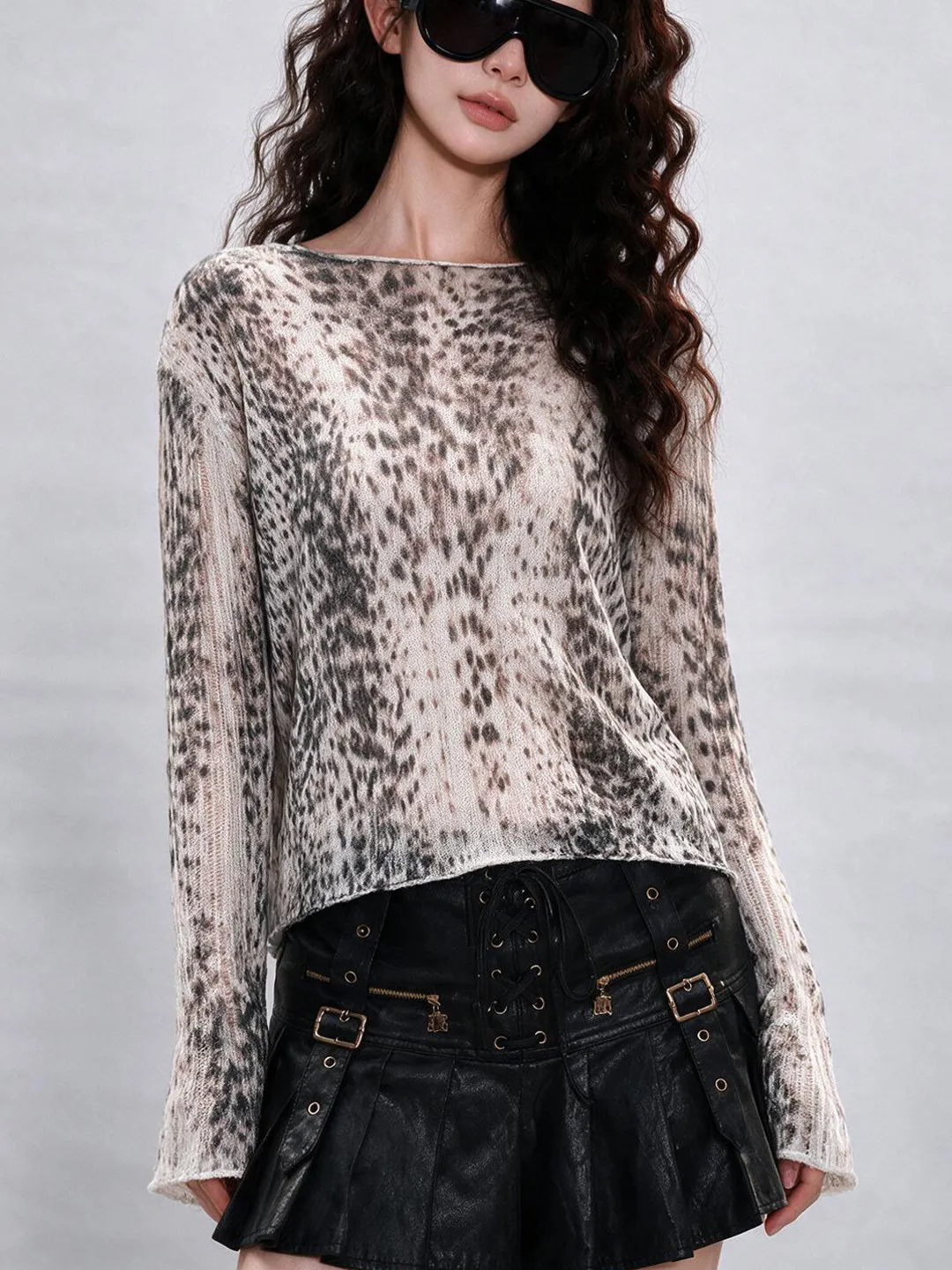Retro Leopard Print Bell Sleeve Knitted Sweater Women's Casual Slim Fit Long Sleeve Overhead Top Comfortable Medium Softness