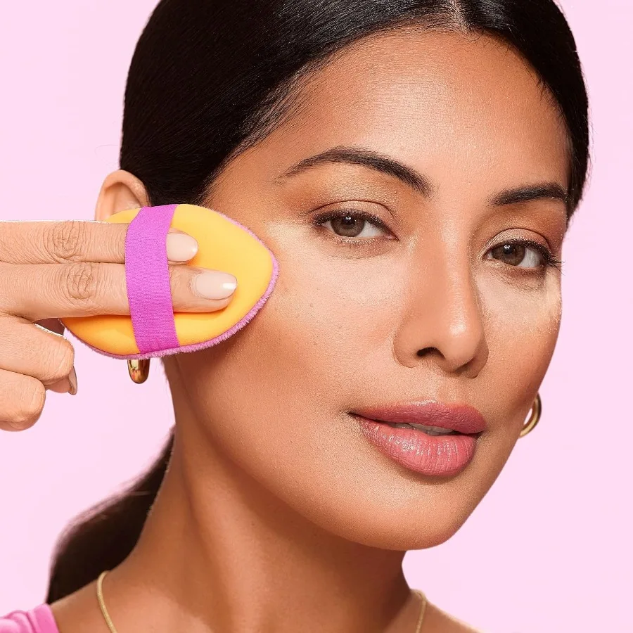 Pinceau correcteur de patte de chaton virale Duo, Perfection de précision, bouffée de poudre double face pour fond de teint en poudre, maquillage adapté aux voyages