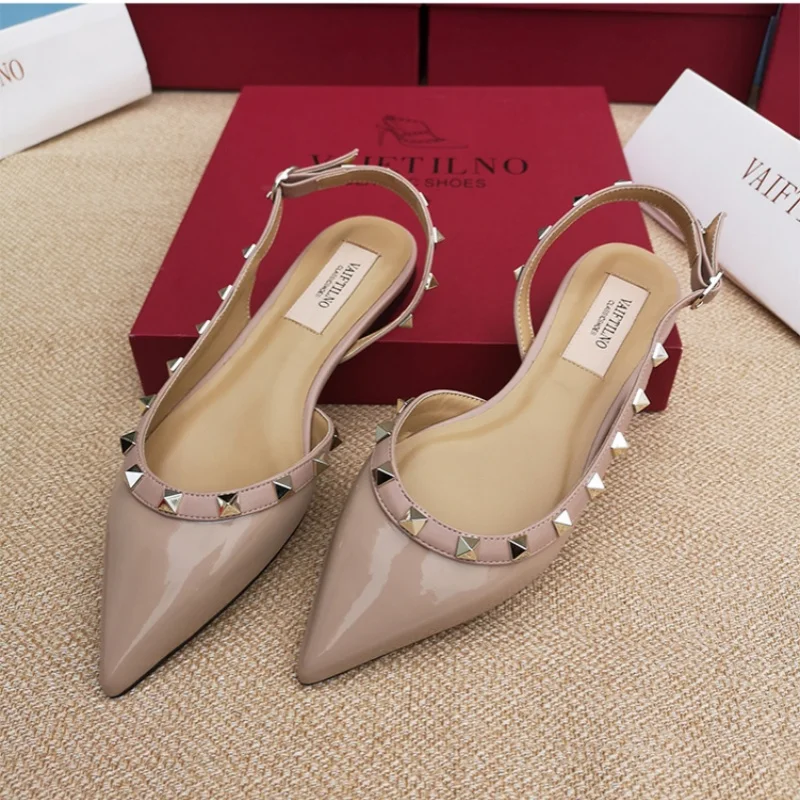 Leather Pointed Flat Shoes 2024 Summer New High-Quality Rivet Women\'s Sandals High Heels Fashion Trend Designer Women\'s Shoes