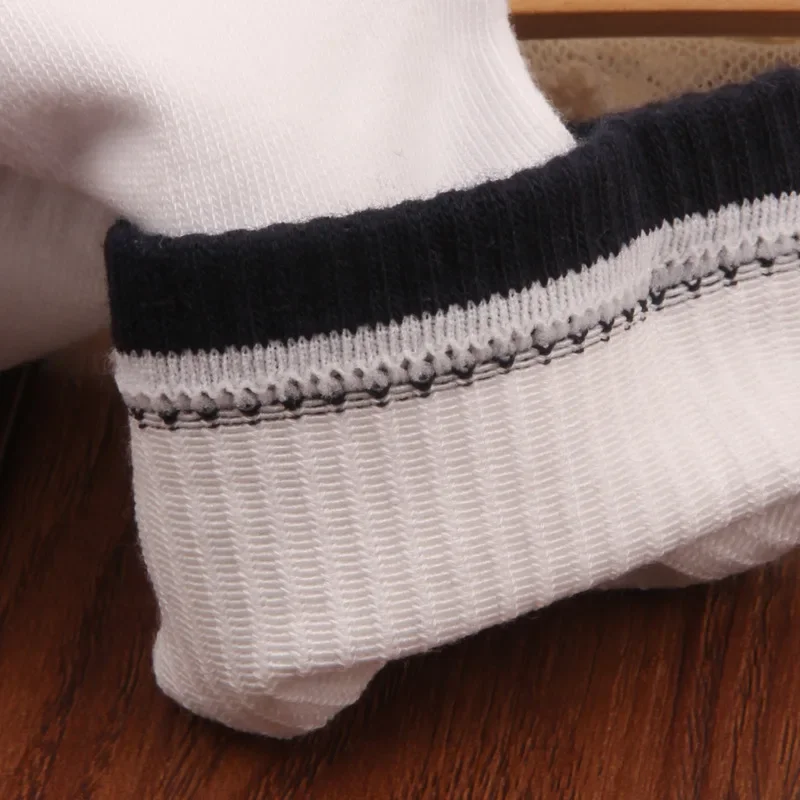 3 Pairs /Lot High Quality 100% Cotton Socks Men And Women Socks Pure Color Male Socks 3 Colors Hot Sale 2024 MRMT For Winter