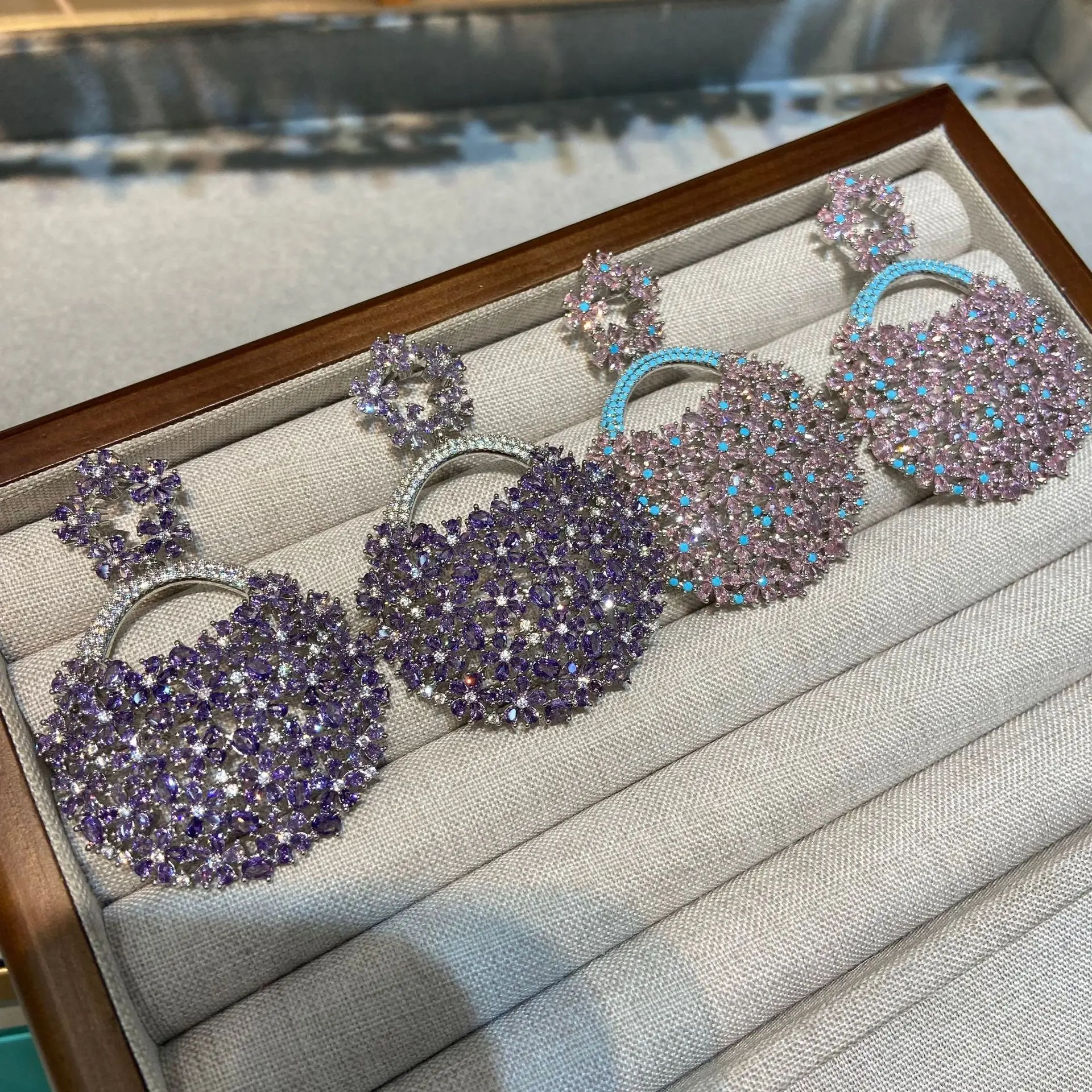 

Преувеличенные серьги с микроинкрустацией из циркона и цветка S925, серьги из стерлингового серебра, женские модные украшения