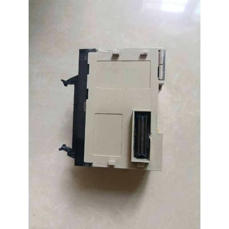 PLC CPU Unit Used Disassembled Visible Wear CJ1M-CPU22 Untested Sold As Is for Industrial Automation Control System Parts