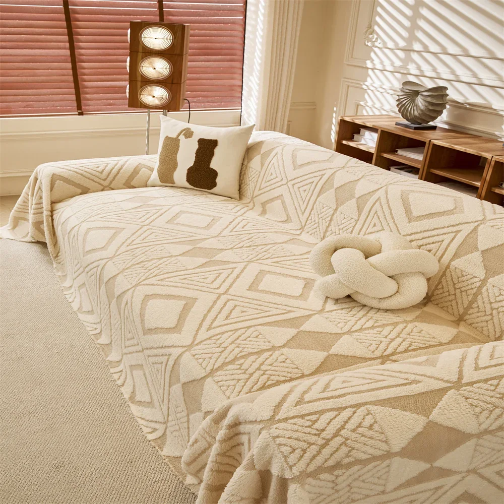 Retro French Style Light Luxury Universal Sofa Cover Non-Slip All-Season High-Quality Fabric Slipcover for Home Decor Anti-Cat