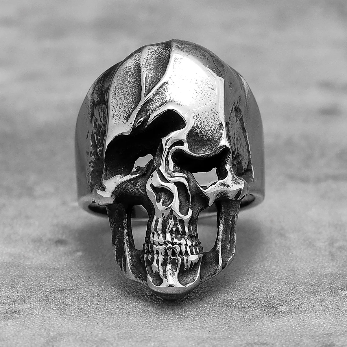 Twisted Soul Disfigured Skull Stainless Steel Mens Rings Punk Gothic for Male Boyfriend Biker Jewelry Creativity Gift Wholesale