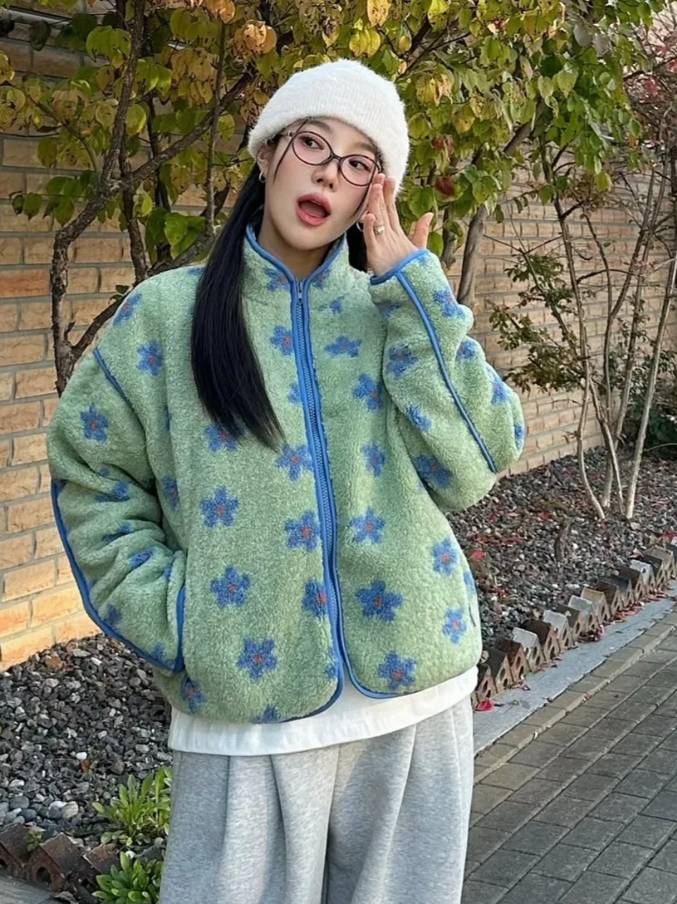 

Очаровательный жилет из меха ягненка с синим цветком в стиле ретро, женская теплая верхняя одежда, хлопковая куртка, зимняя модная одежда, хлопковое пальто