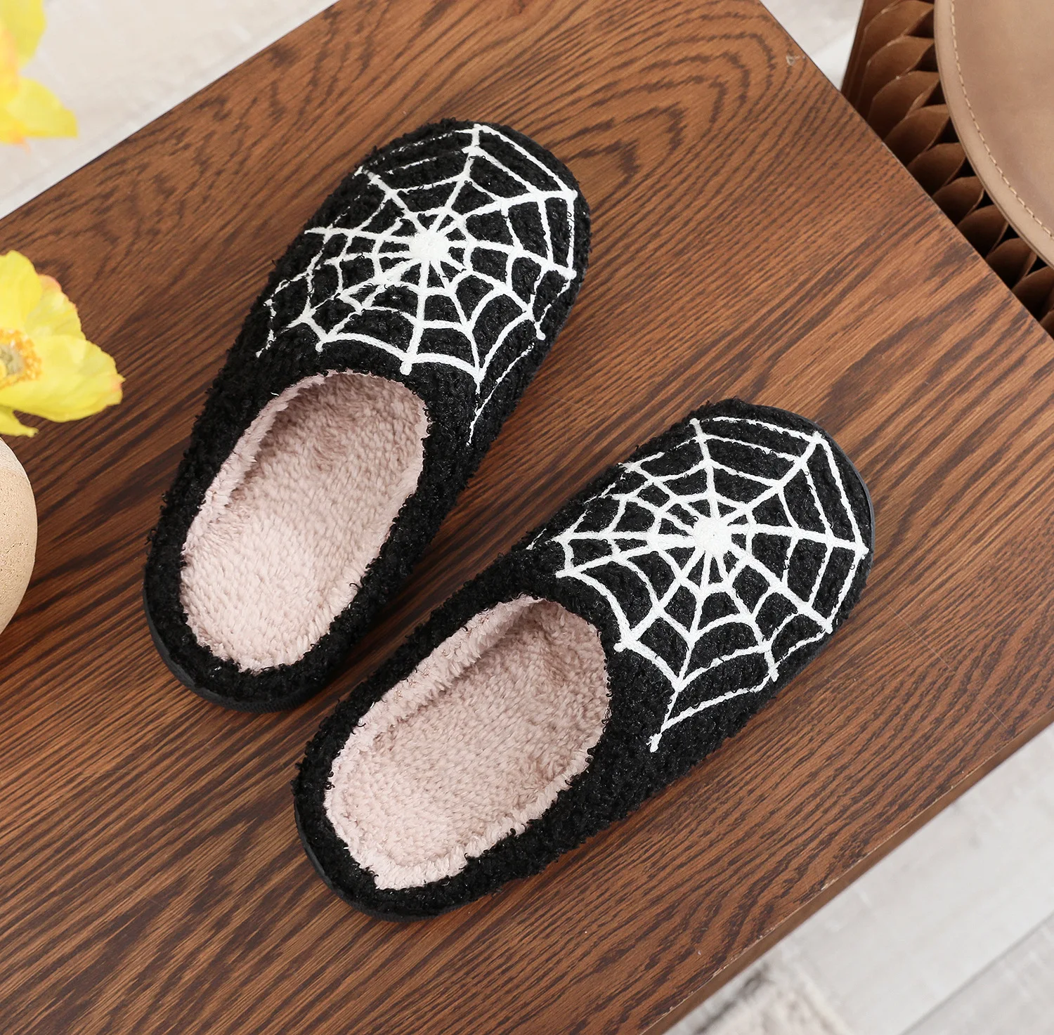 Halloween Funny Spider Web Slipper Ghost Scary Flat Indoor House Shoes for Women Men Soft Plush Cozy Horror Halloween Gifts