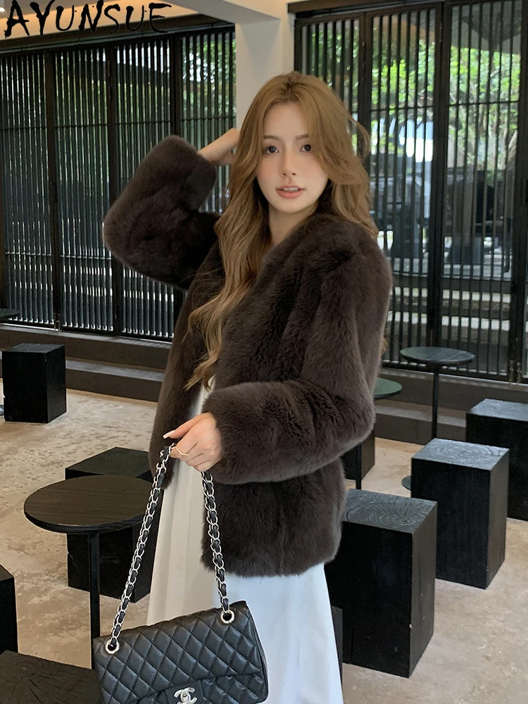 AYUNSUE 2025 Zimowa Kurtka Damska z Pełnej Skóry Lisa Krótka Kurtka Damska ze 100% Naturalnego Futra Lisa Odzież Wysokiej Jakości Abrigo Mujer