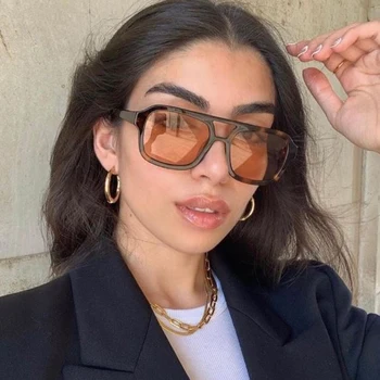 ヴィンテージブランドデザイナースクエアサングラス女性ファッションレトロキャンディーカラーミラーサングラス女性黒シェード Oculos デゾル