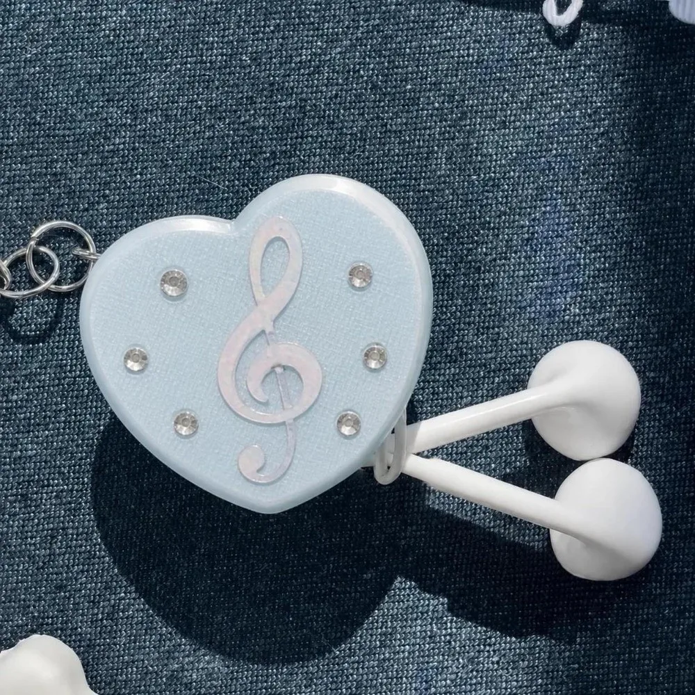 Musical Note Heart Shape Headphone Storage Bag Dopamine Plastic Data Cable Storage Box Mini Portable Heart-shaped Key Charm