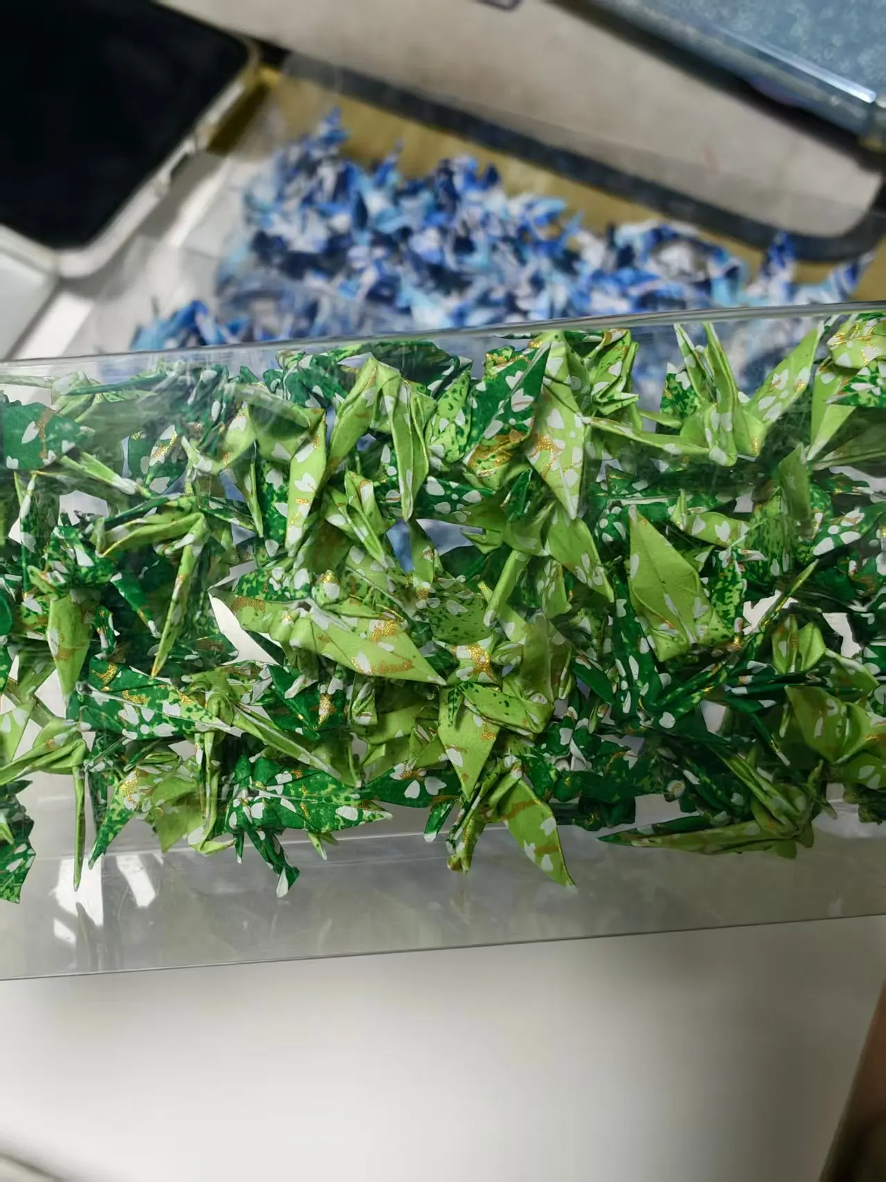 1200pcs 3cm origami paper cranes and 400pcs 3cm paper pans 400PCS 5CM paper fans and 200pcs origami whales 100pcs  tree