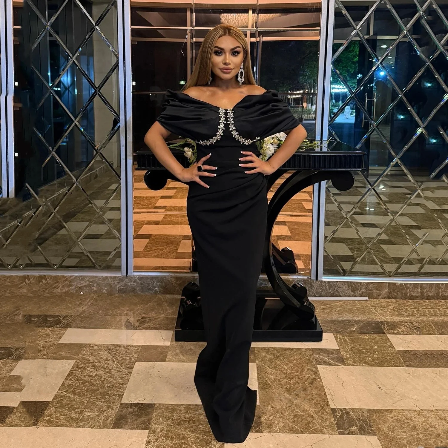 

Black Beaded Long Bespoke Occasion Gown Evening Dresses Pastrol Unisex Jersey Retro Dubai Saudi Arabic Israel Prom Customized
