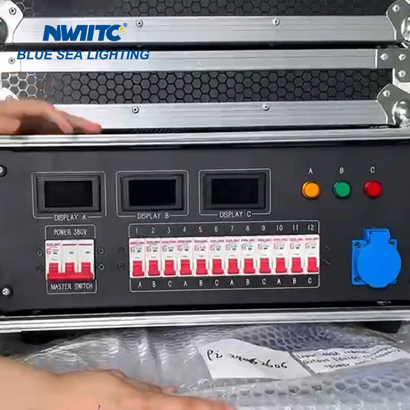 ポータブル63A 5ピン入力12路16A防水出力電源分配器パワーボックス電源分配