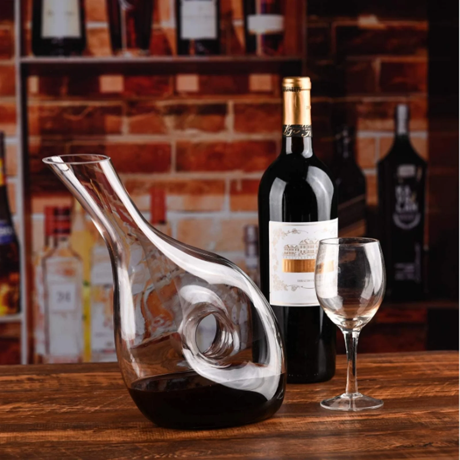 Longneck Snail Design Glass bottle Decanter 100% lead-free crystal glass decanter Diagonal wine dispenser Wine gift accessories