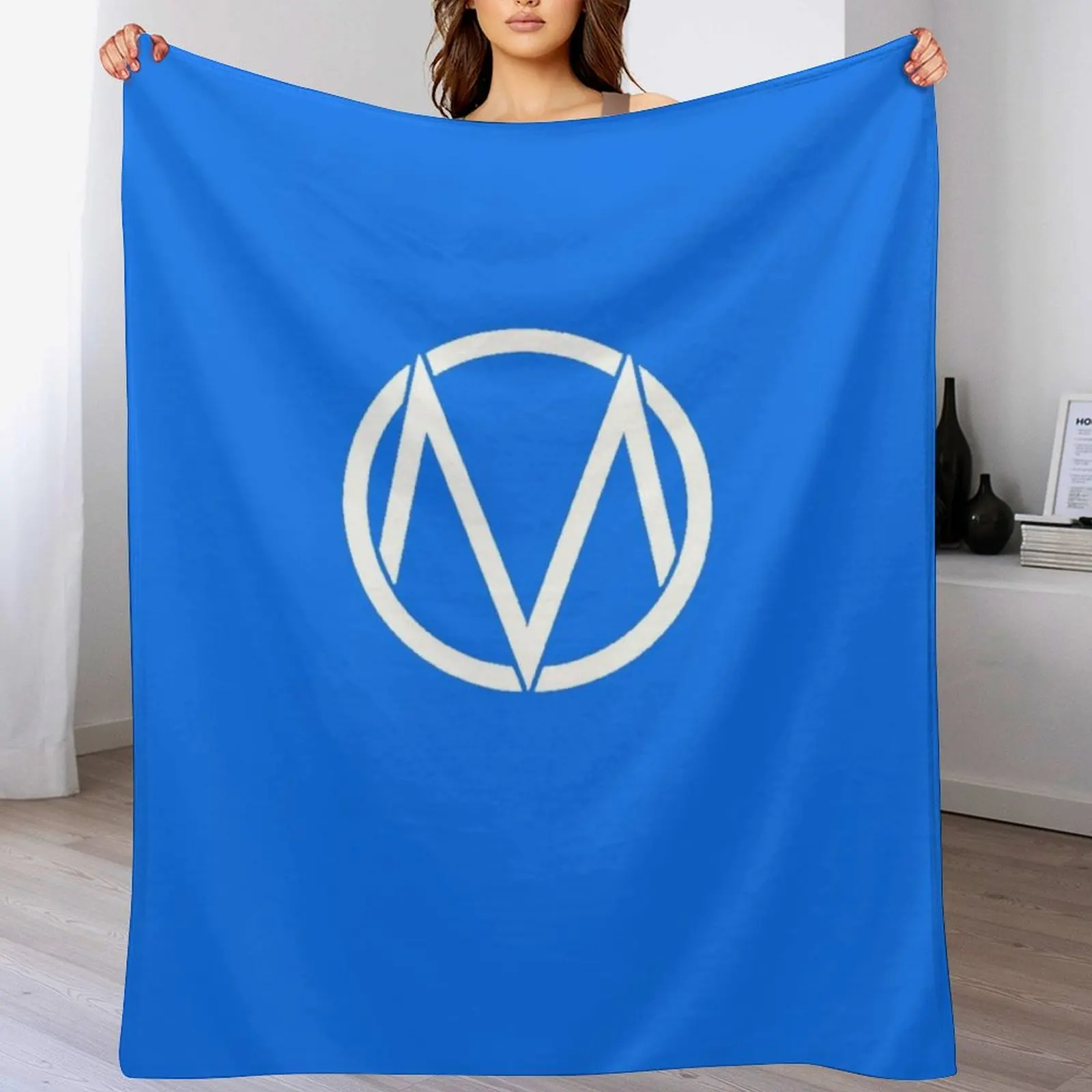 

The Maine - Band Logo White T-Shirt Throw Blanket Cozy Warm Blanket for Bed Room Decor