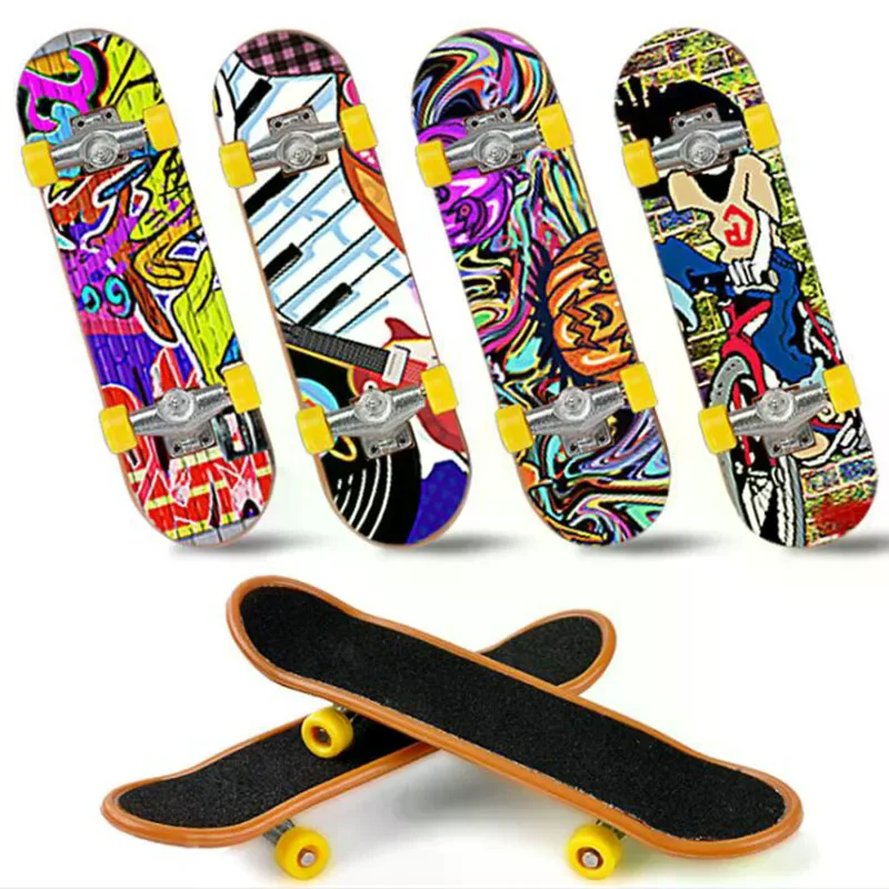 /GJ/Cute Kids Children Mini Fingerboard Skate Boarding Gifts Party Toy Random 1PC