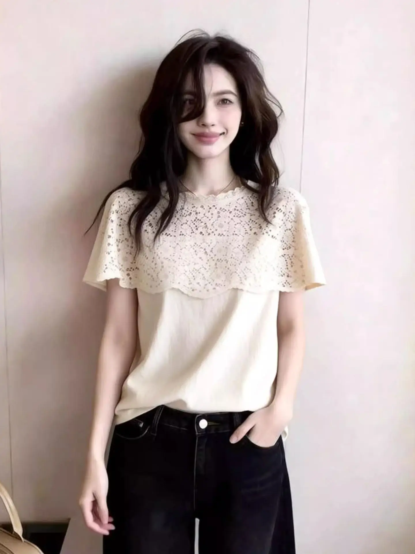 Elegant Lace Hollow out T-Shirt Women's Fashionable Loose Fit Summer Top Design Sense Korean Style Straight Cut Short Sleeve