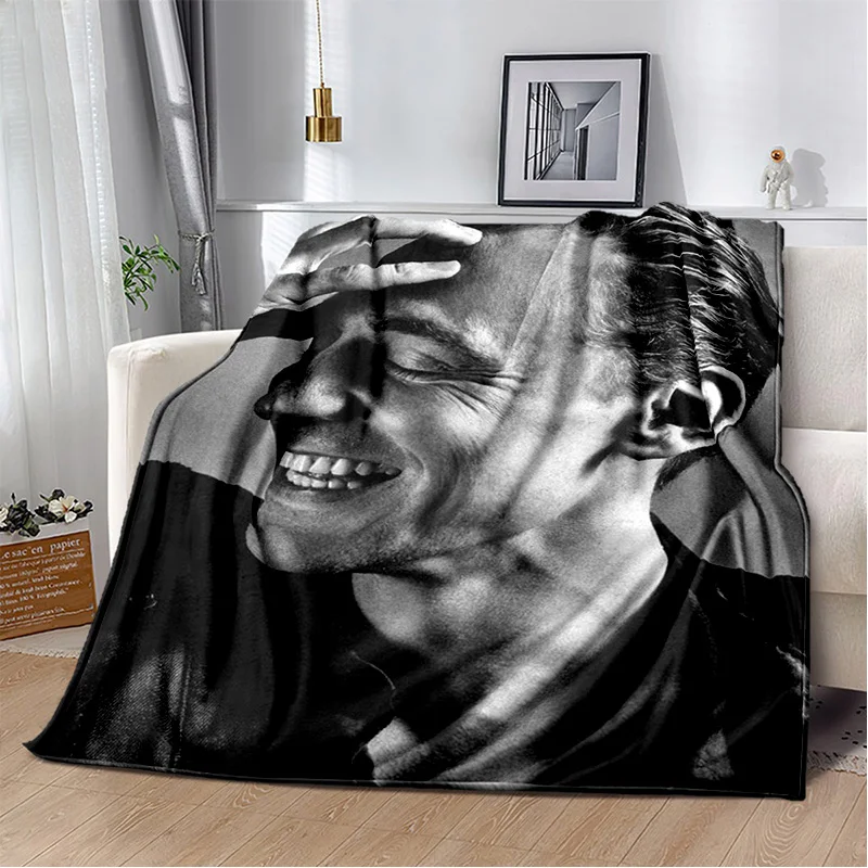 

Tom Hiddleston Collage Plaid Actor Soft Plush Blanket,Flannel Blanket Throw Blanket for Living Room Bedroom Bed Sofa Picnic kids