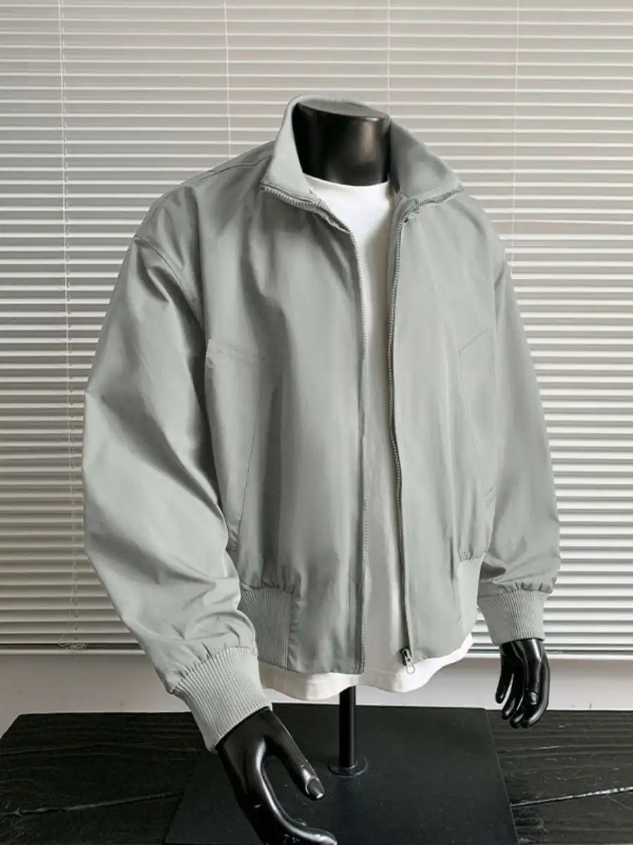 

Мужской бомбер Jaet Flight Coat ort Sle High Street Baseball orm Autumn Faion Свободный крой с металлическими украшениями Легкий шнур...