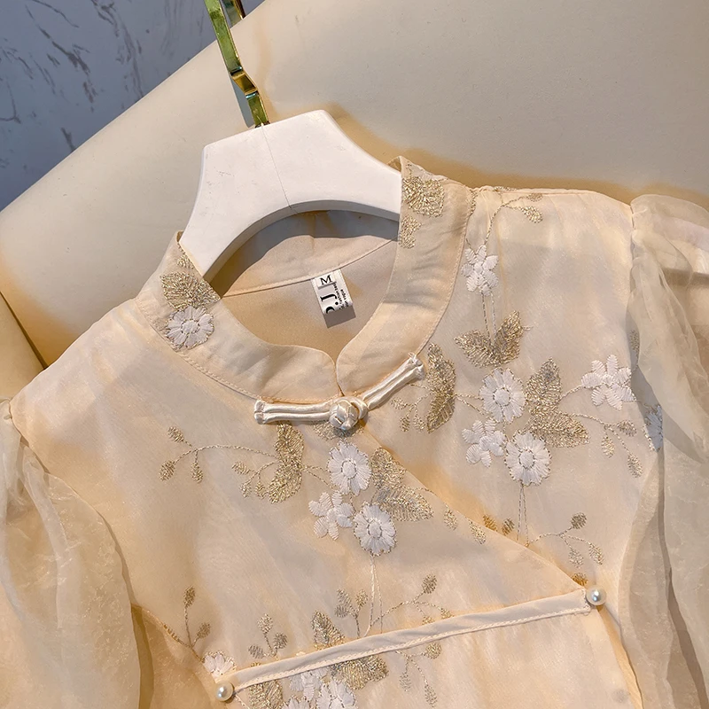Embroidery Women\'s Shirts Summer 2023 New Flower Chinese Style Blouses Loose Top Long Sleeves O-neck Ladies Clothing