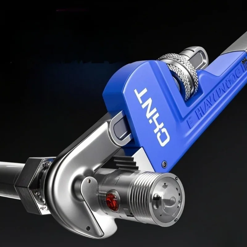 

Heavy Duty Pipe Wrench with Adjustable Grip for Plumbing Installation and Repair Universal Pipe Pliers Convenient Hand Tools